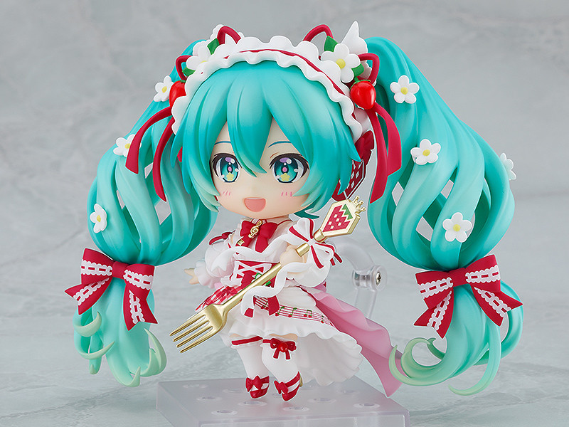 初音15周年紀念「草莓」風(fēng)格手辦登場插圖3